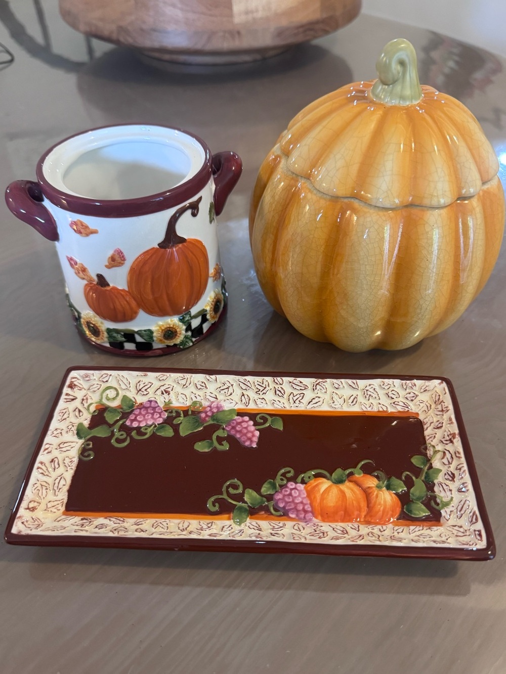 Vintage Autumn Harvest 3-Piece Ceramic Set Pumpkin Candle Mug & Trinket Tray